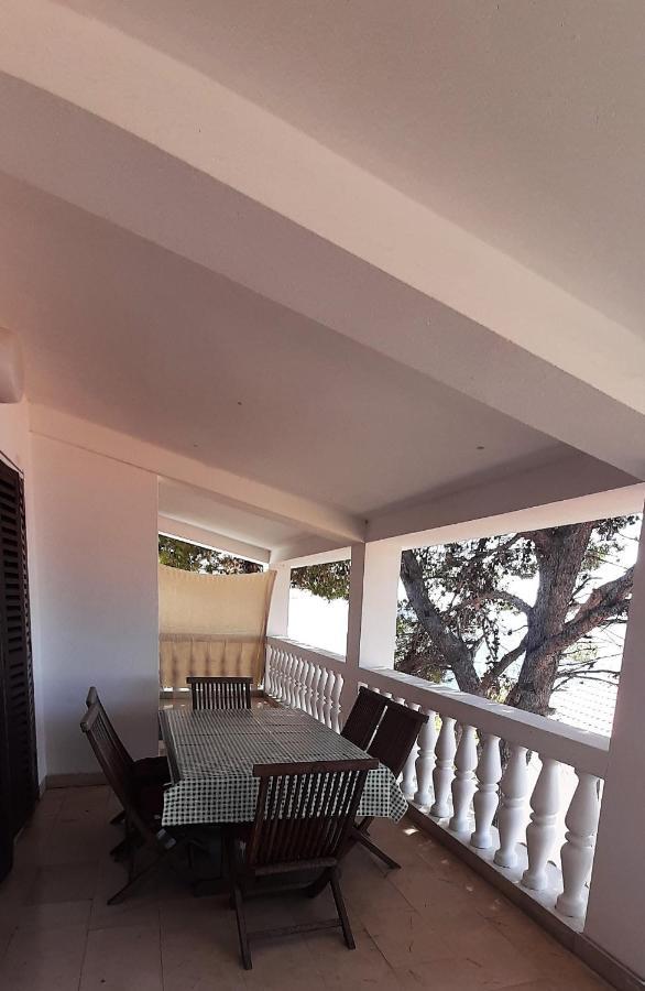 Apartments Petra ตรีบูนย์ ภายนอก รูปภาพ